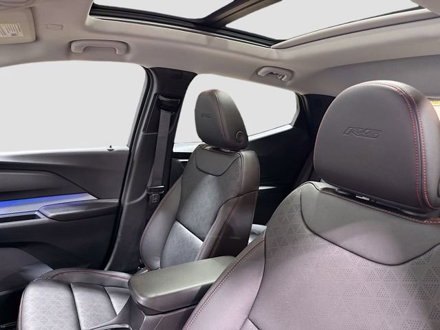 New 2027 Chevrolet Bolt RS w/ Technology Package image 24