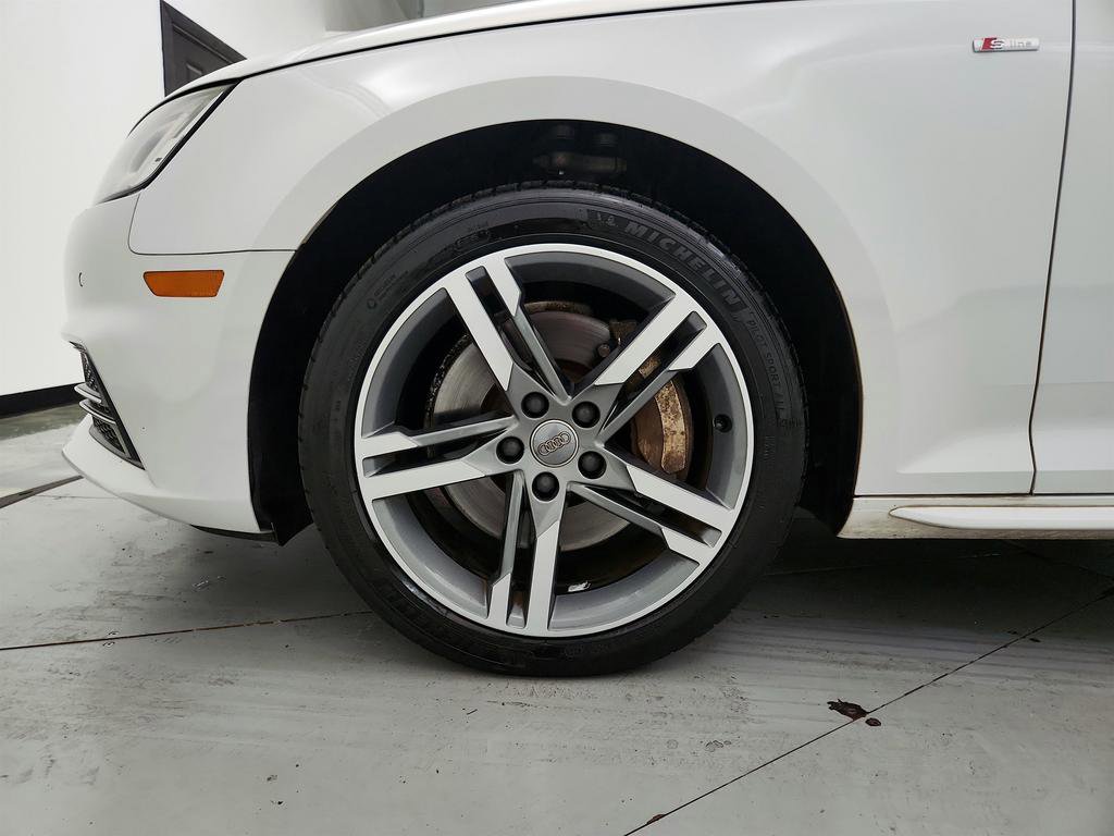 Used 2018 Audi A4 2.0T Premium Plus w/ Premium Plus Package image 32