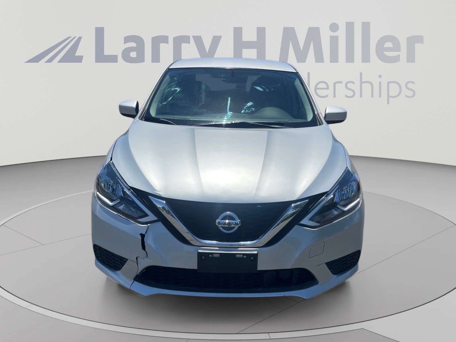 Used 2018 Nissan Sentra S FWD image 8