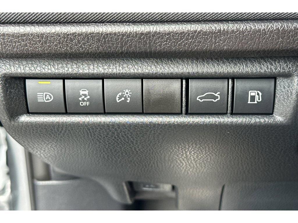 Certified 2025 Toyota Camry LE w/ Convenience Package FWD image 30