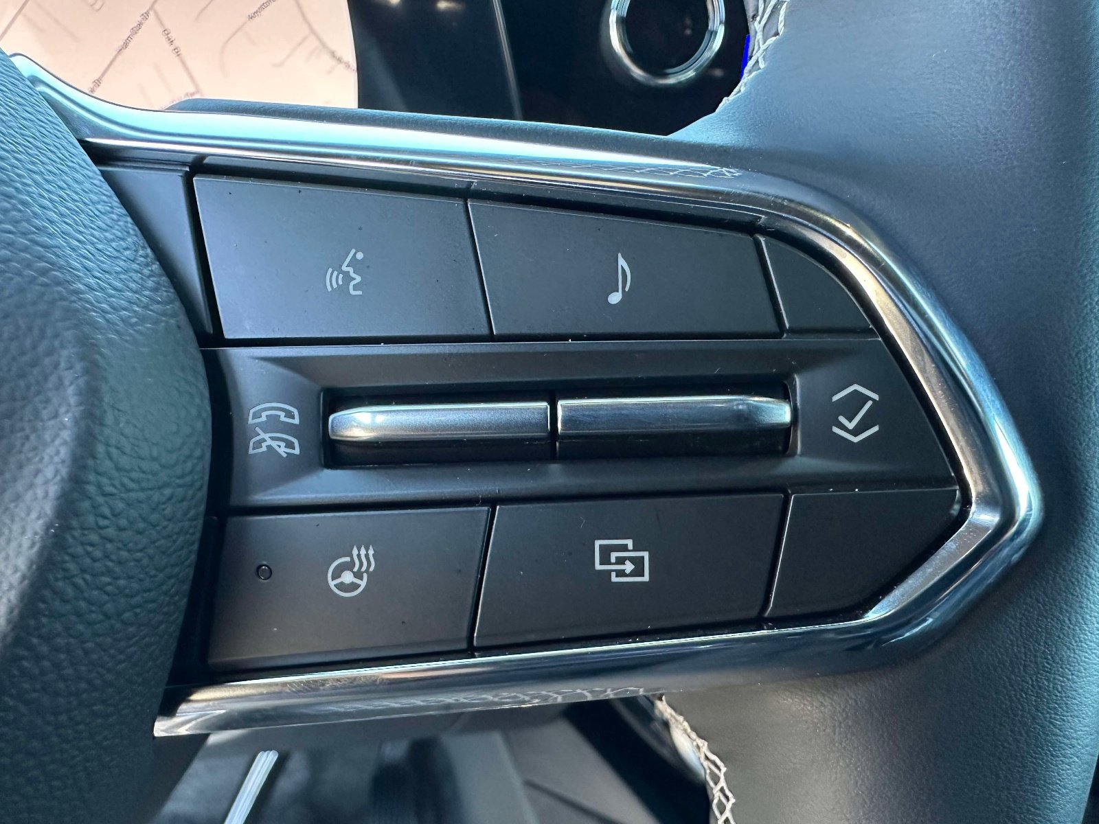 Certified 2025 Chevrolet Blazer EV LT image 15