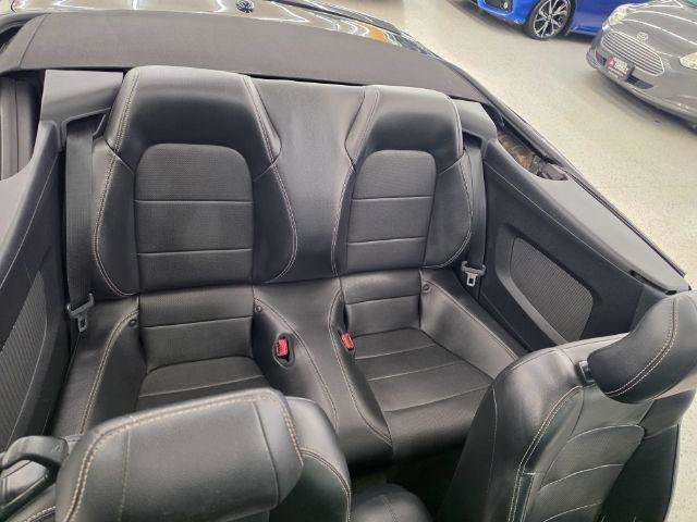 Used 2017 Ford Mustang GT Premium w/ Equipment Group 401A RWD image 40