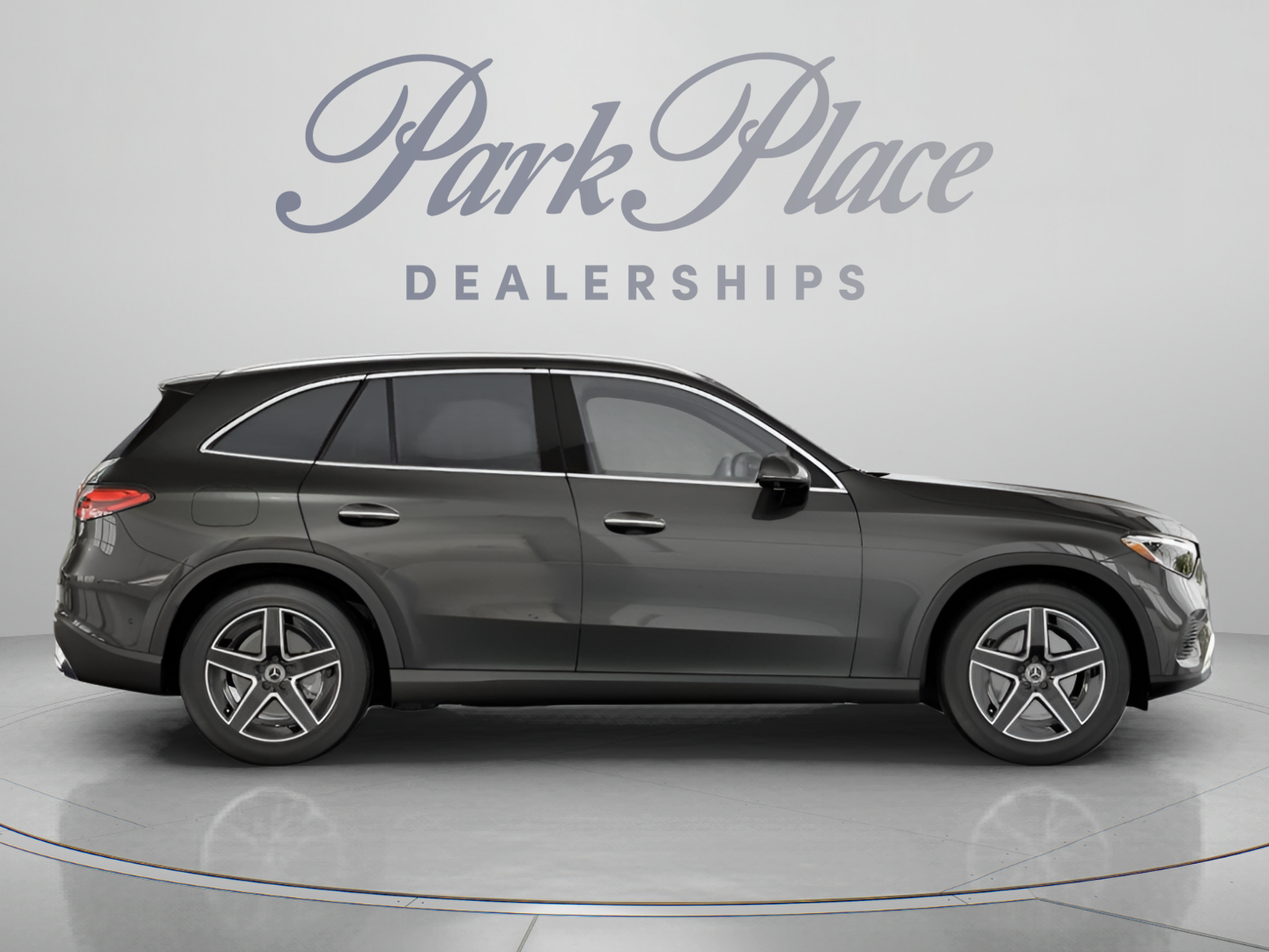 Used 2026 Mercedes-Benz GLC 300 image 26