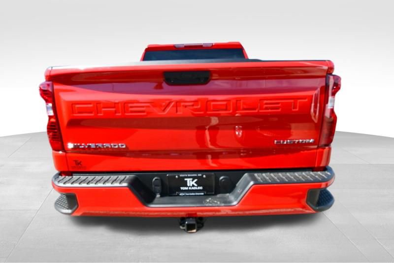 Used 2022 Chevrolet Silverado 1500 Custom AWD/4WD image 6