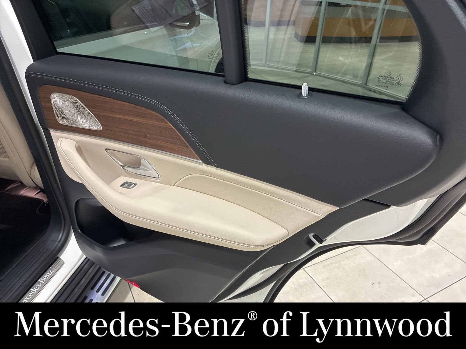 Used 2026 Mercedes-Benz GLE 580 4MATIC image 21