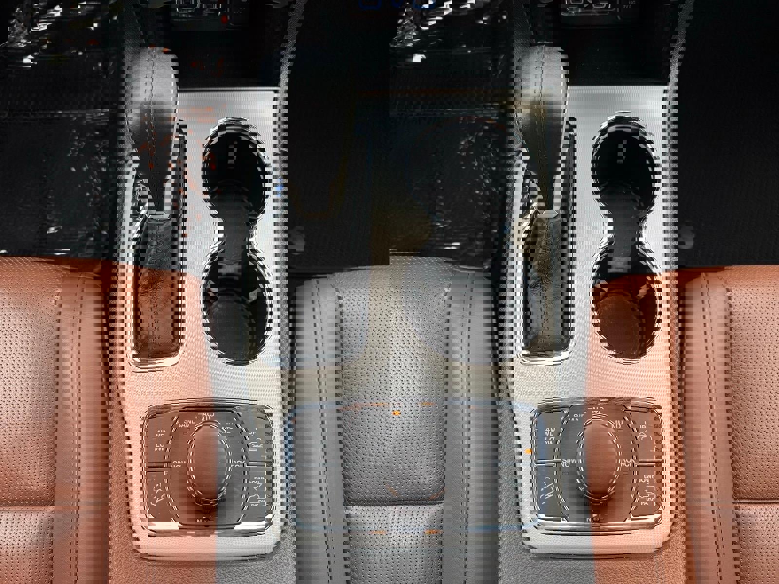 Used 2021 Jeep Grand Cherokee Summit w/ Platinum Series Group image 13