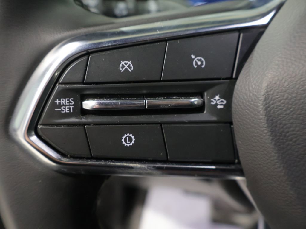 Used 2025 Chevrolet Suburban Z71 image 36