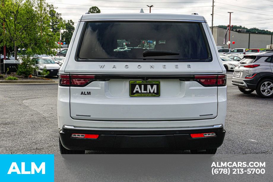 Used 2023 Jeep Wagoneer Series III w/ Preferred Equipment Group image 11