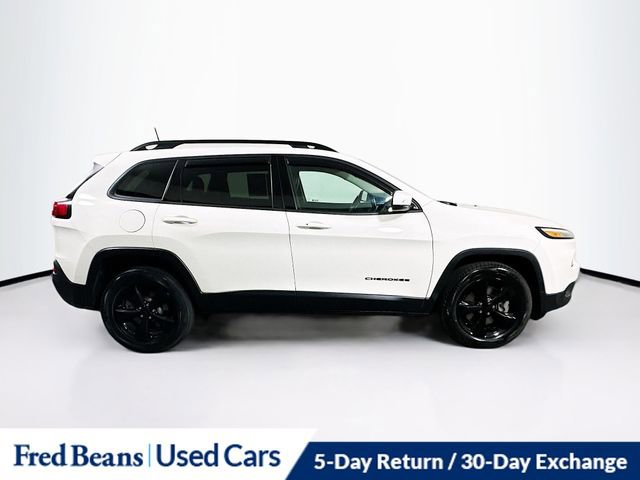 Used 2018 Jeep Cherokee Limited w/ High Altitude Package AWD/4WD image 13