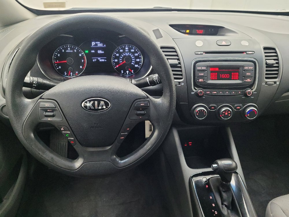 Used 2017 Kia Forte LX image 22