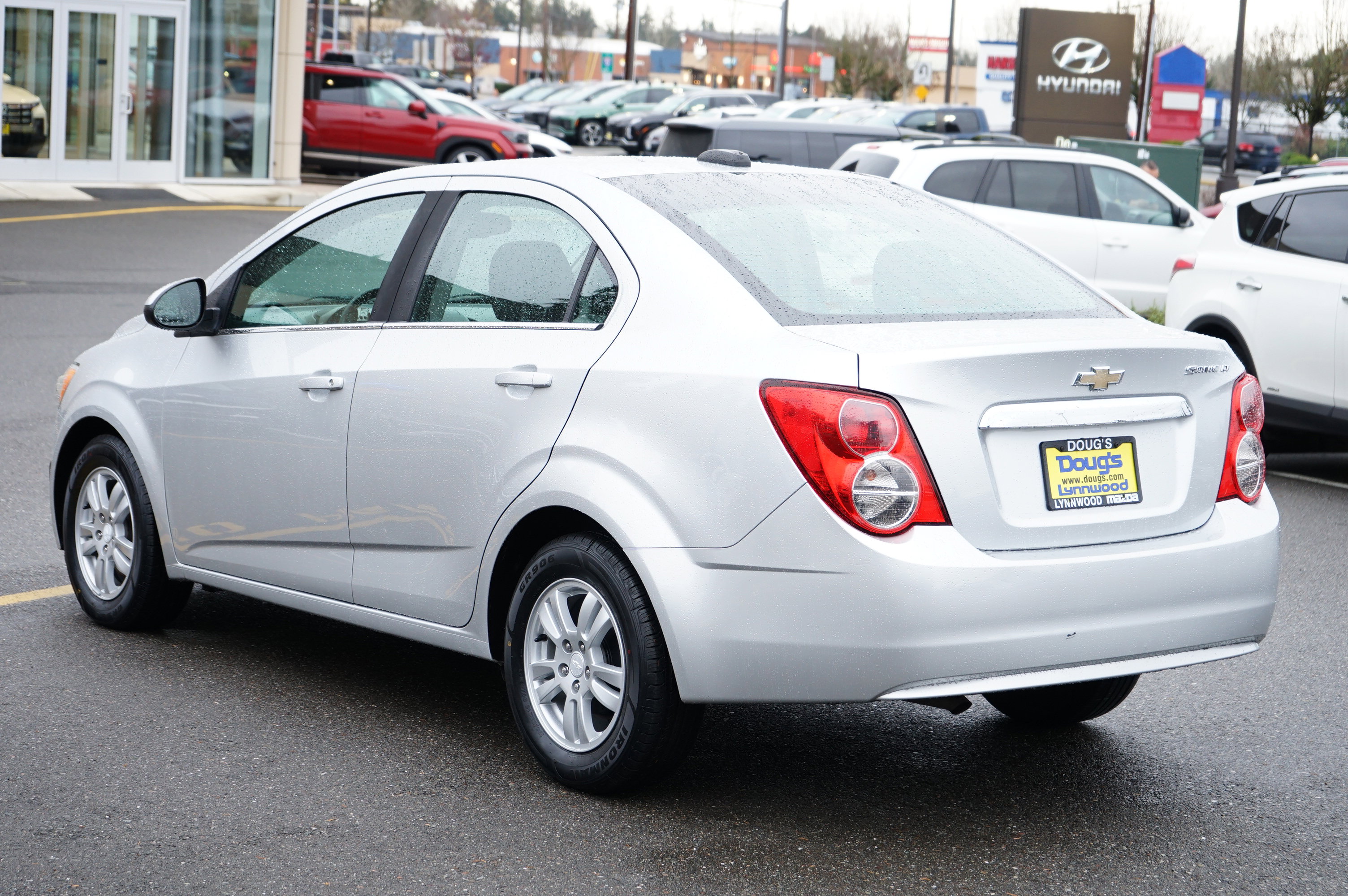 Used 2015 Chevrolet Sonic LT image 7