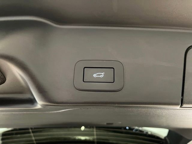 Used 2024 Land Rover Range Rover Evoque S AWD/4WD image 31