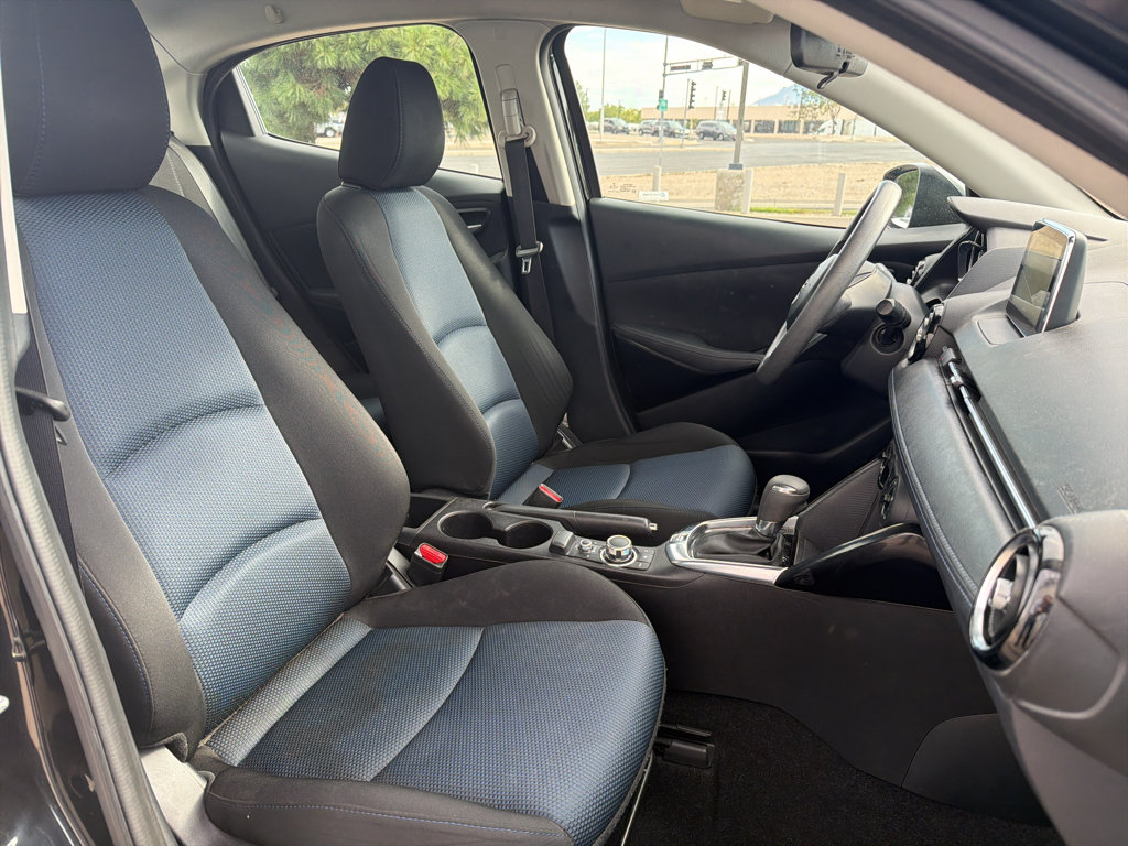 Used 2018 Toyota Yaris iA FWD image 15