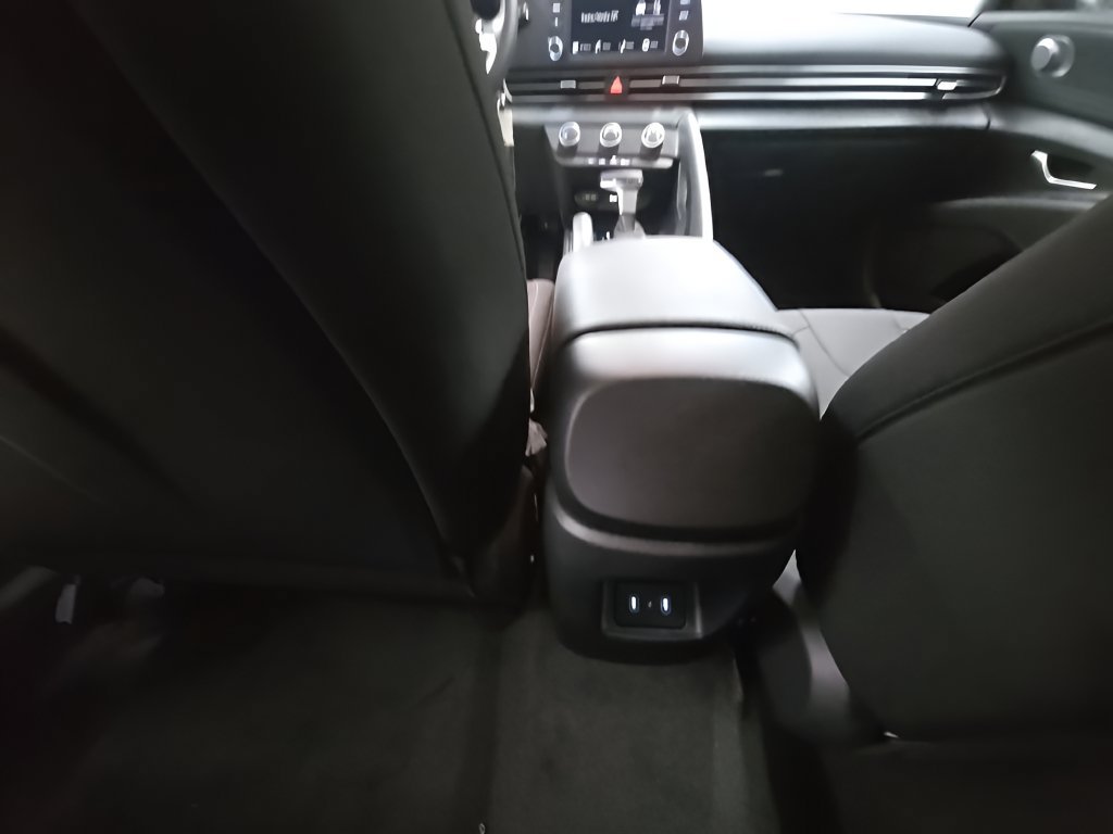 New 2026 Hyundai Elantra SE FWD image 27