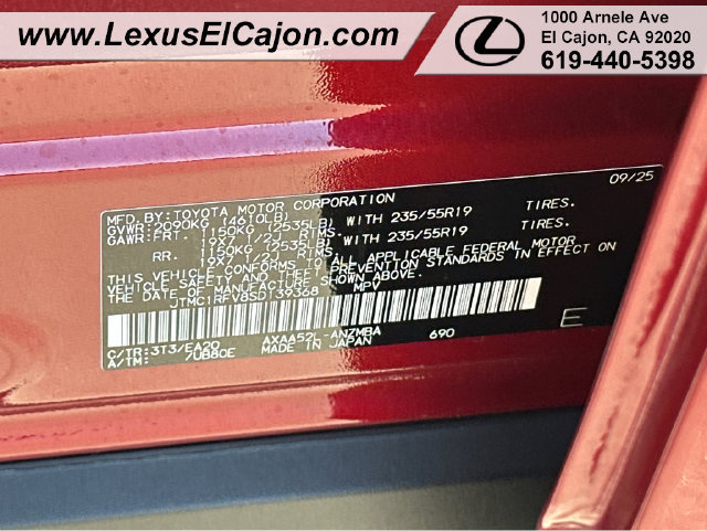 Used 2025 Toyota RAV4 XLE Premium FWD image 37