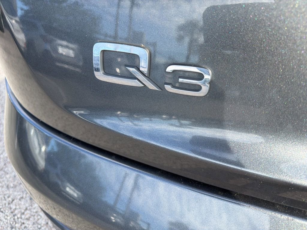 Used 2018 Audi Q3 2.0T Premium Plus w/ Premium Plus Package image 32