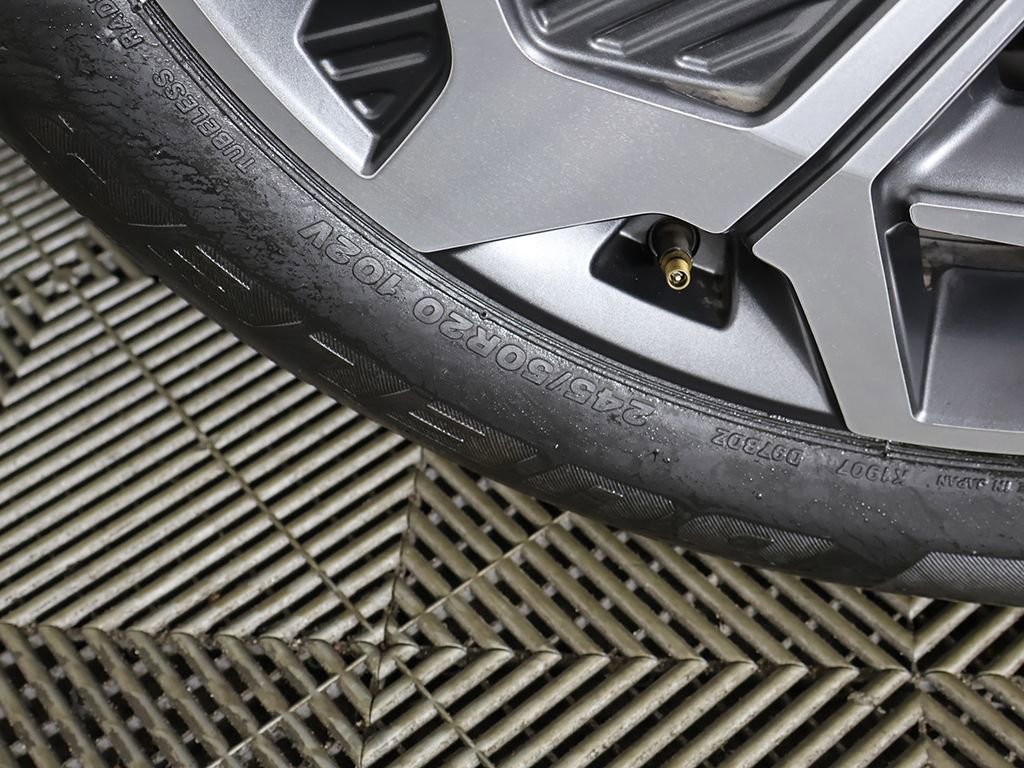 Used 2021 Hyundai Palisade Calligraphy image 26