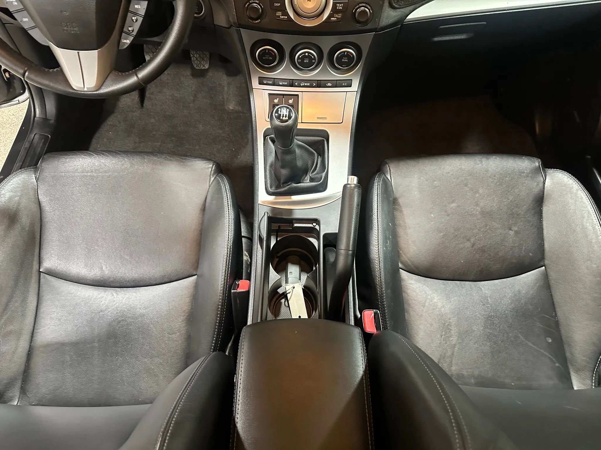 Used 2010 MAZDA MAZDA3 s Grand Touring image 37