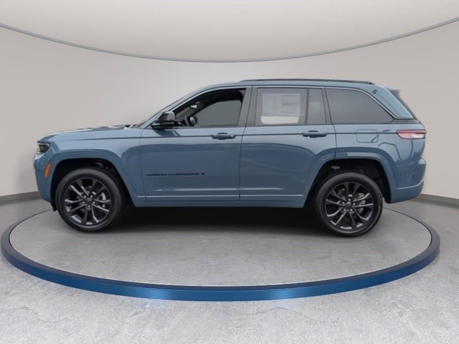 New 2026 Jeep Grand Cherokee Limited Reserve AWD/4WD image 8