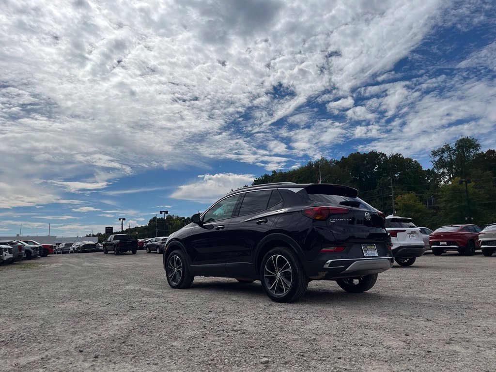 Used 2021 Buick Encore GX Essence AWD/4WD image 6