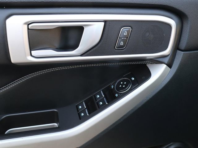 Used 2024 Ford Explorer XLT w/ Equipment Group 202A image 17