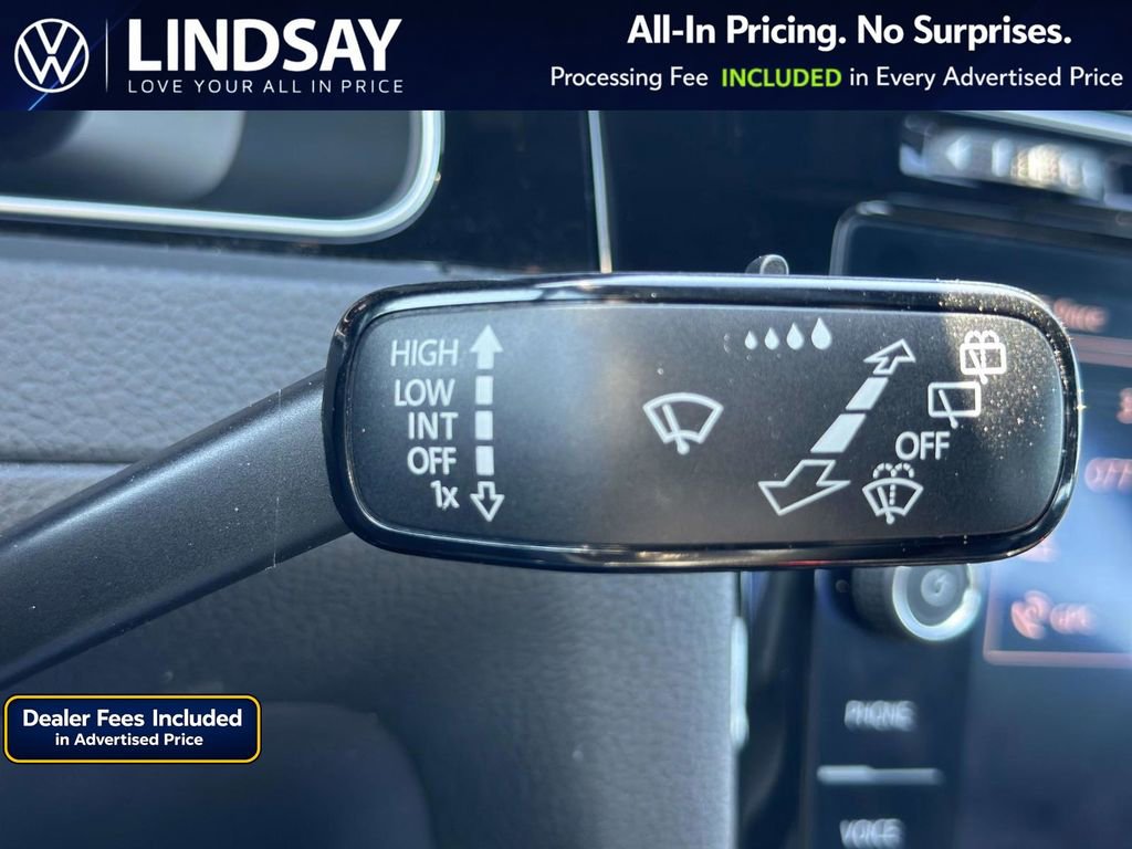 Used 2019 Volkswagen Golf R 4-Door AWD/4WD image 23