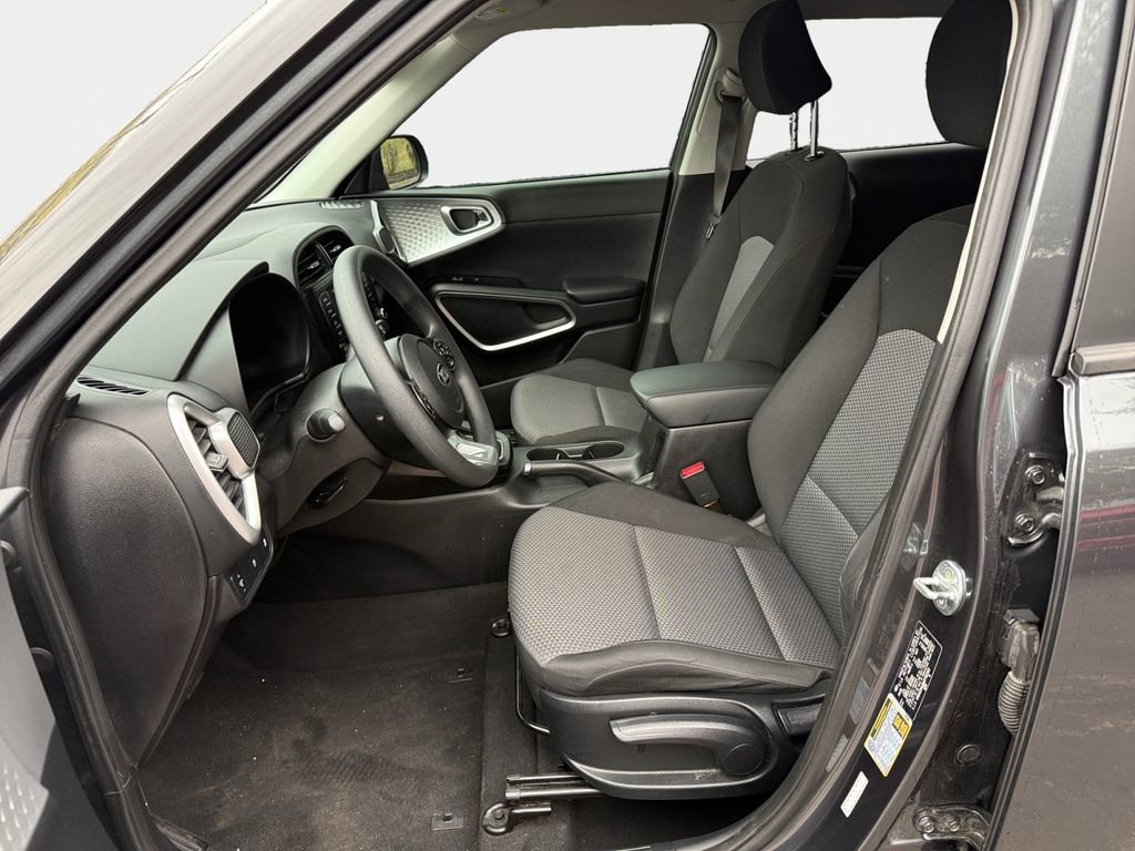 Used 2021 Kia Soul LX FWD image 12