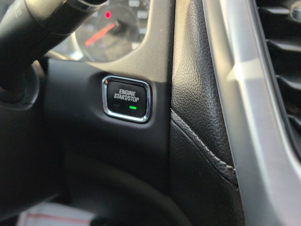 Used 2023 GMC Acadia SLT image 39