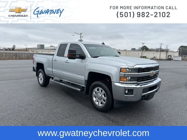 Used 2015 Chevrolet Silverado 2500 LT w/ LT Convenience Package image 3