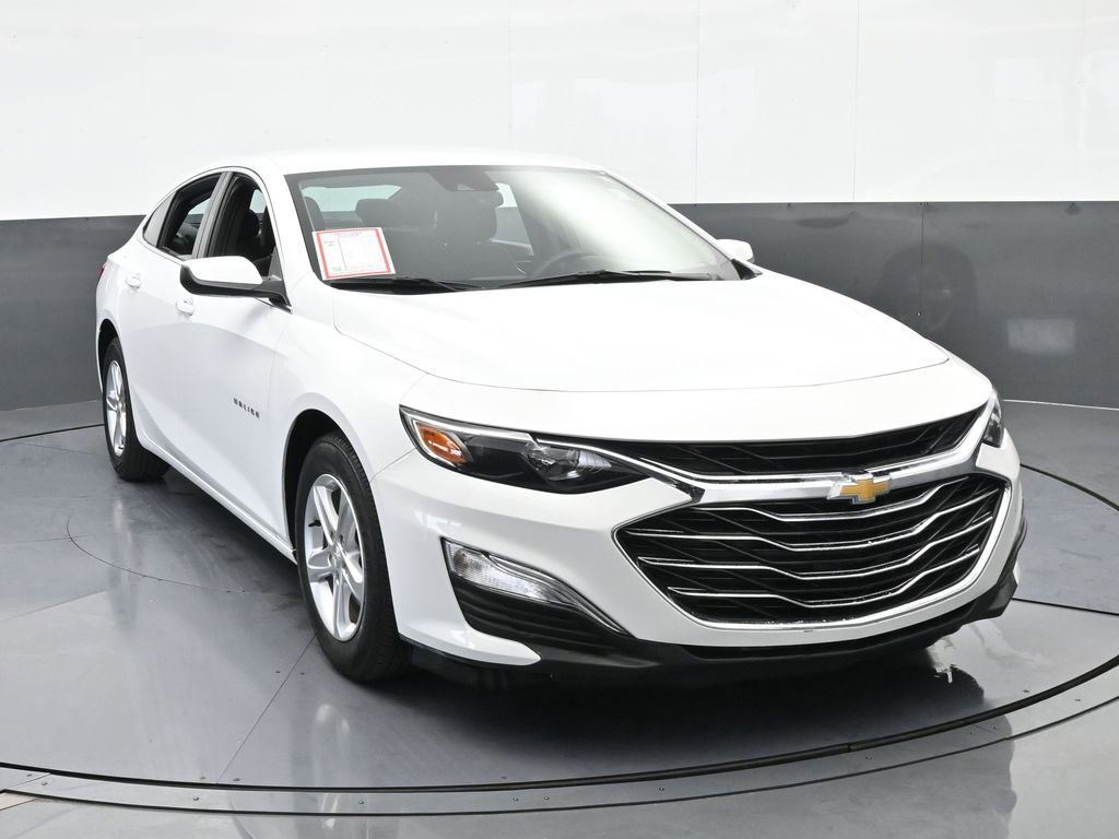 Used 2024 Chevrolet Malibu LS image 9