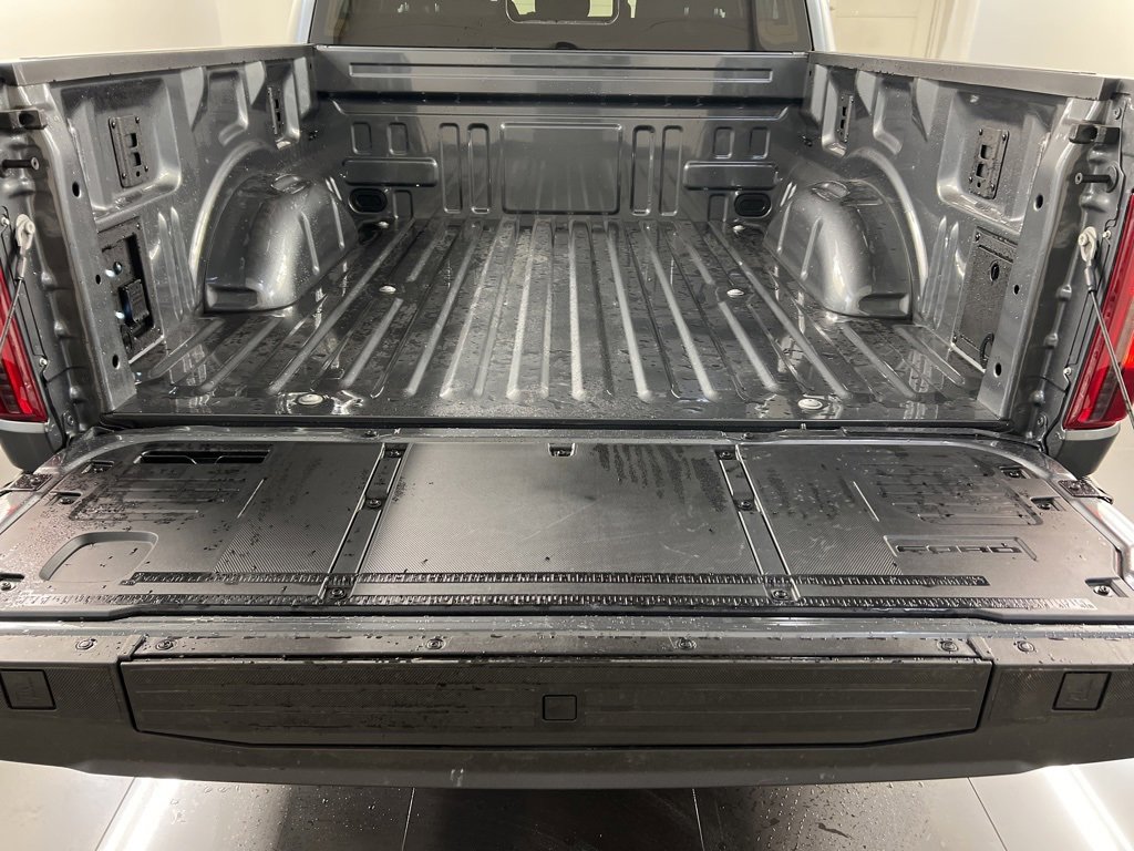 New 2026 Ford F150 XLT w/ Equipment Group 302A MID image 34