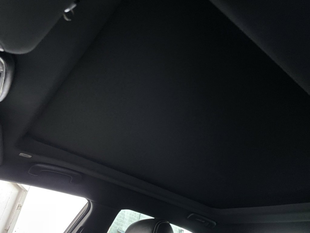 Used 2022 Chrysler 300 S w/ Comfort Group image 40