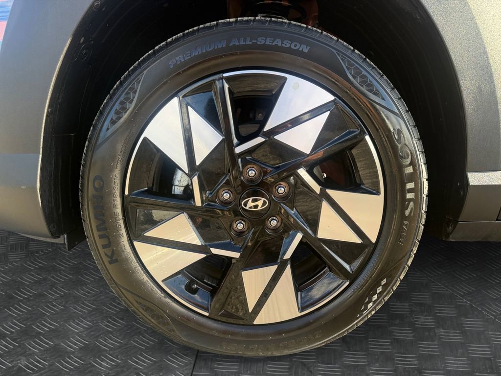 Used 2025 Hyundai Kona SEL image 20