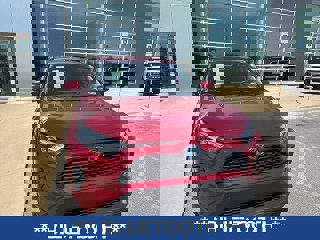 Used 2024 Toyota RAV4 XLE image 4