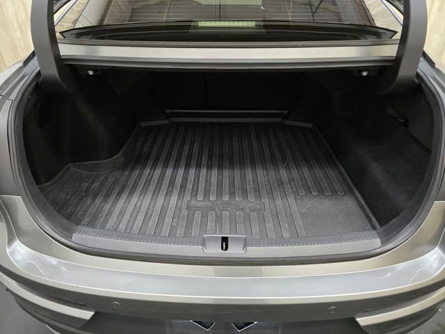 Used 2023 Toyota Crown Limited w/ Advanced Technology Package image 34