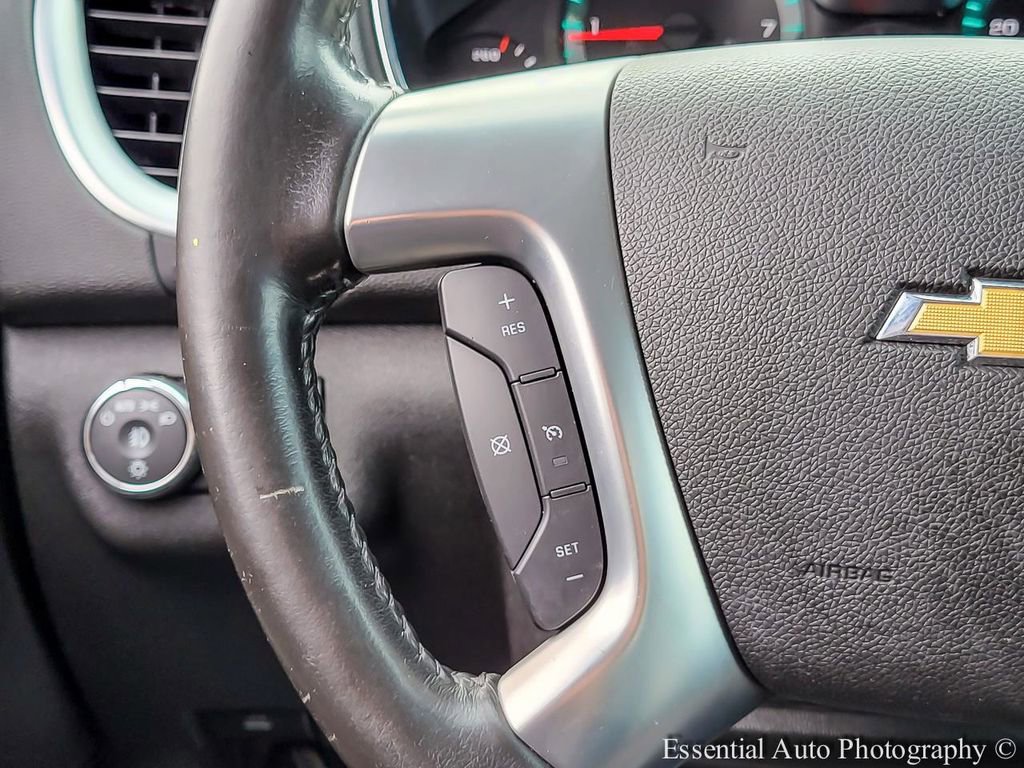 Used 2014 Chevrolet Traverse LT image 15