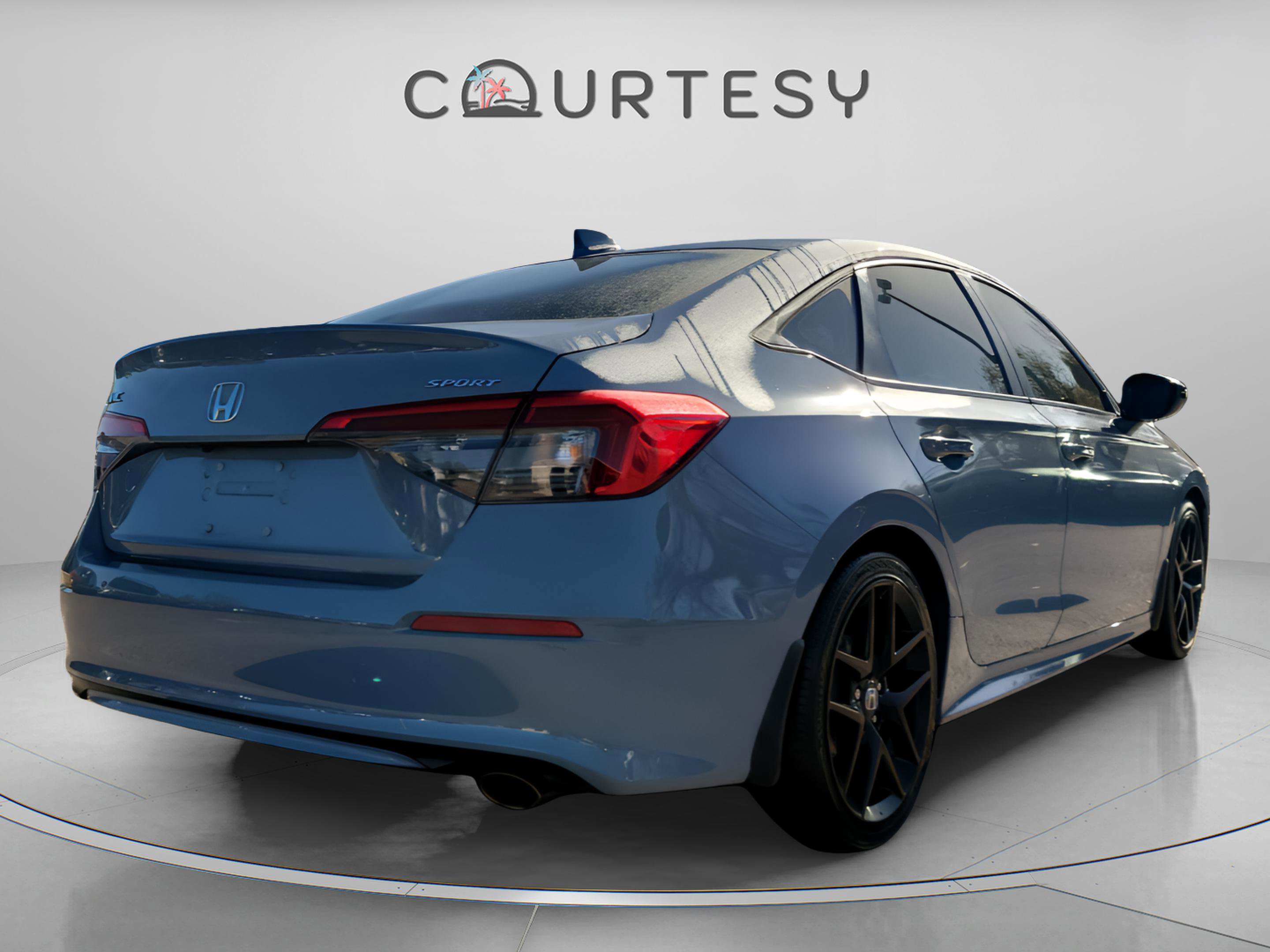 Used 2022 Honda Civic Sport image 4