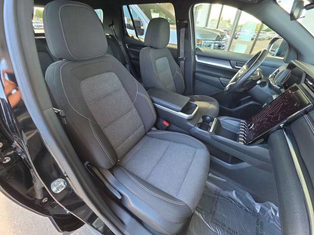 Used 2025 GMC Terrain Elevation AWD/4WD image 19