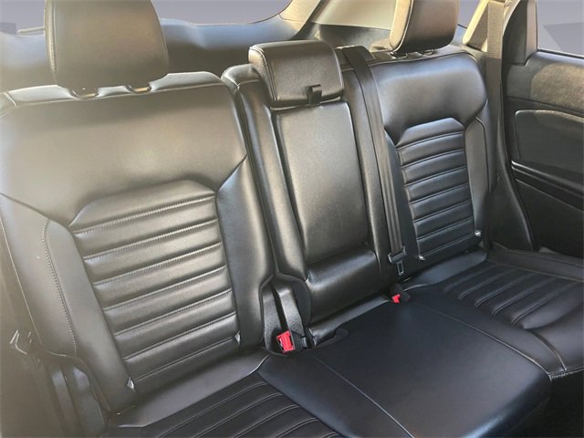 Used 2022 Ford Edge SEL w/ Convenience Package image 18