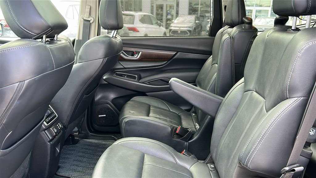 Used 2023 Subaru Ascent Touring image 27