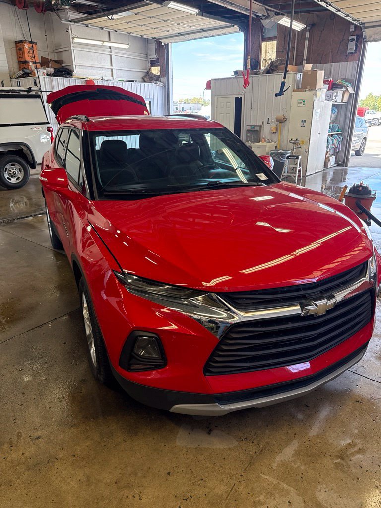 Used 2019 Chevrolet Blazer LT FWD image 1