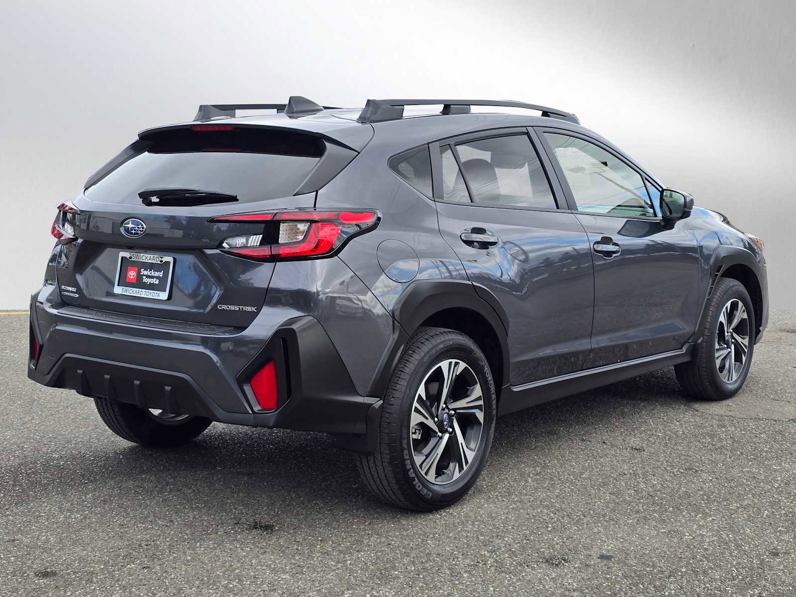 Used 2024 Subaru Crosstrek 2.0i Premium image 7
