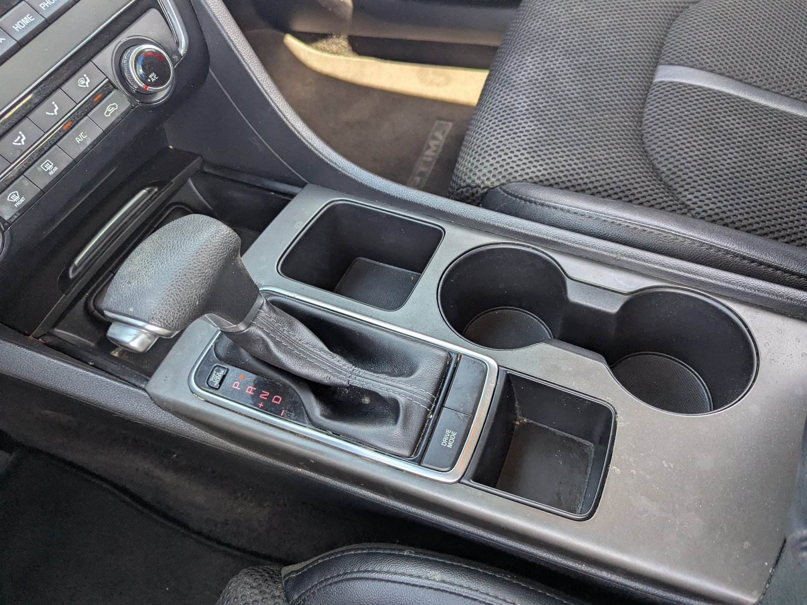 Used 2020 Kia Optima S FWD image 30