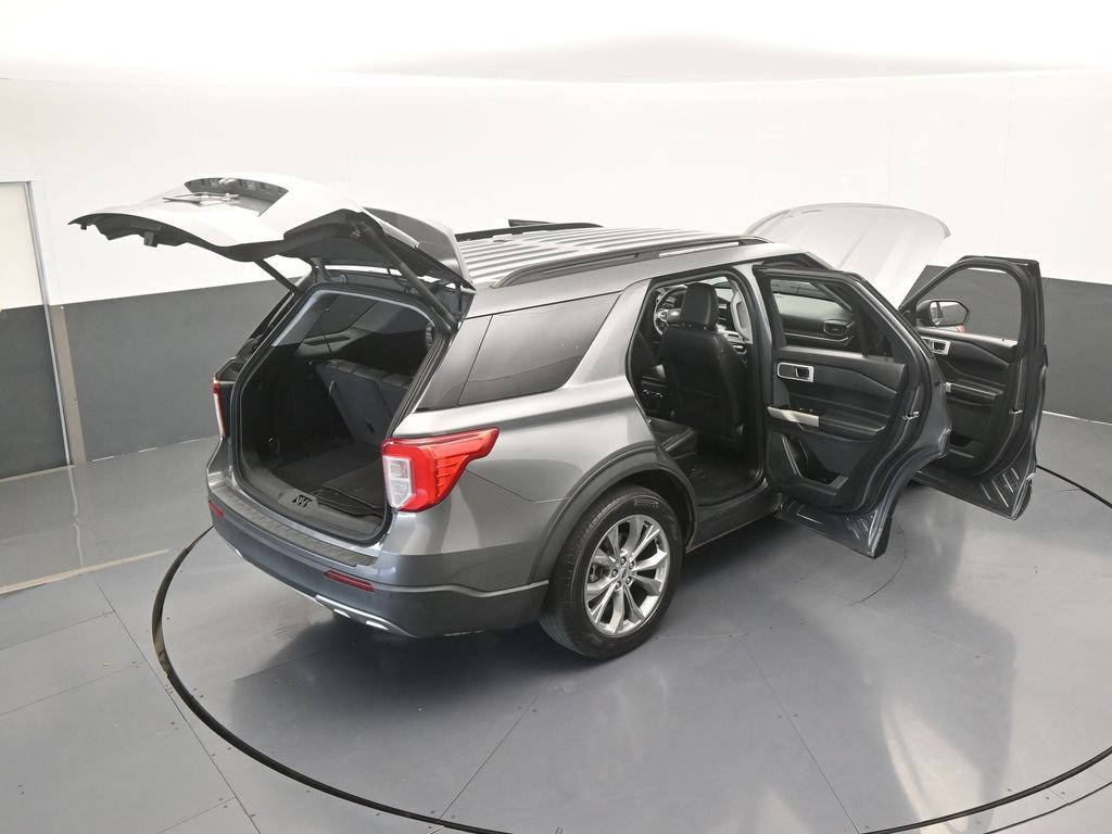Used 2021 Ford Explorer XLT w/ Equipment Group 202A RWD image 58