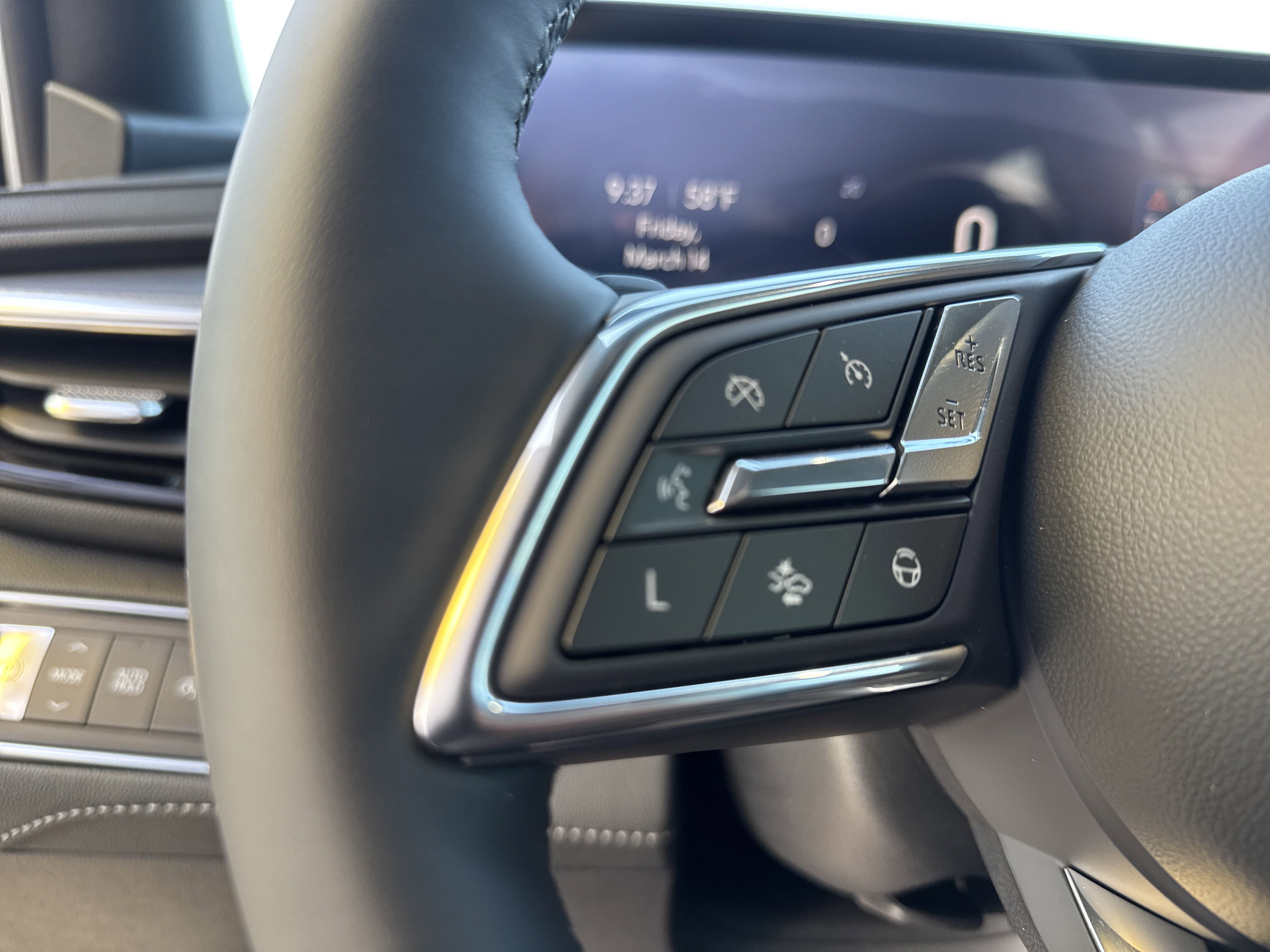 New 2025 Buick Enclave Sport Touring w/ Super Cruise Package image 18