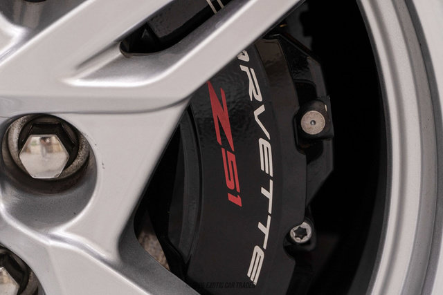 Used 2020 Chevrolet Corvette Stingray Premium Cpe w/ 3LT Preferred Equipment Group RWD image 76