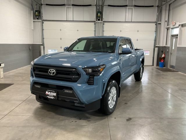 New 2026 Toyota Tacoma SR5 image 3