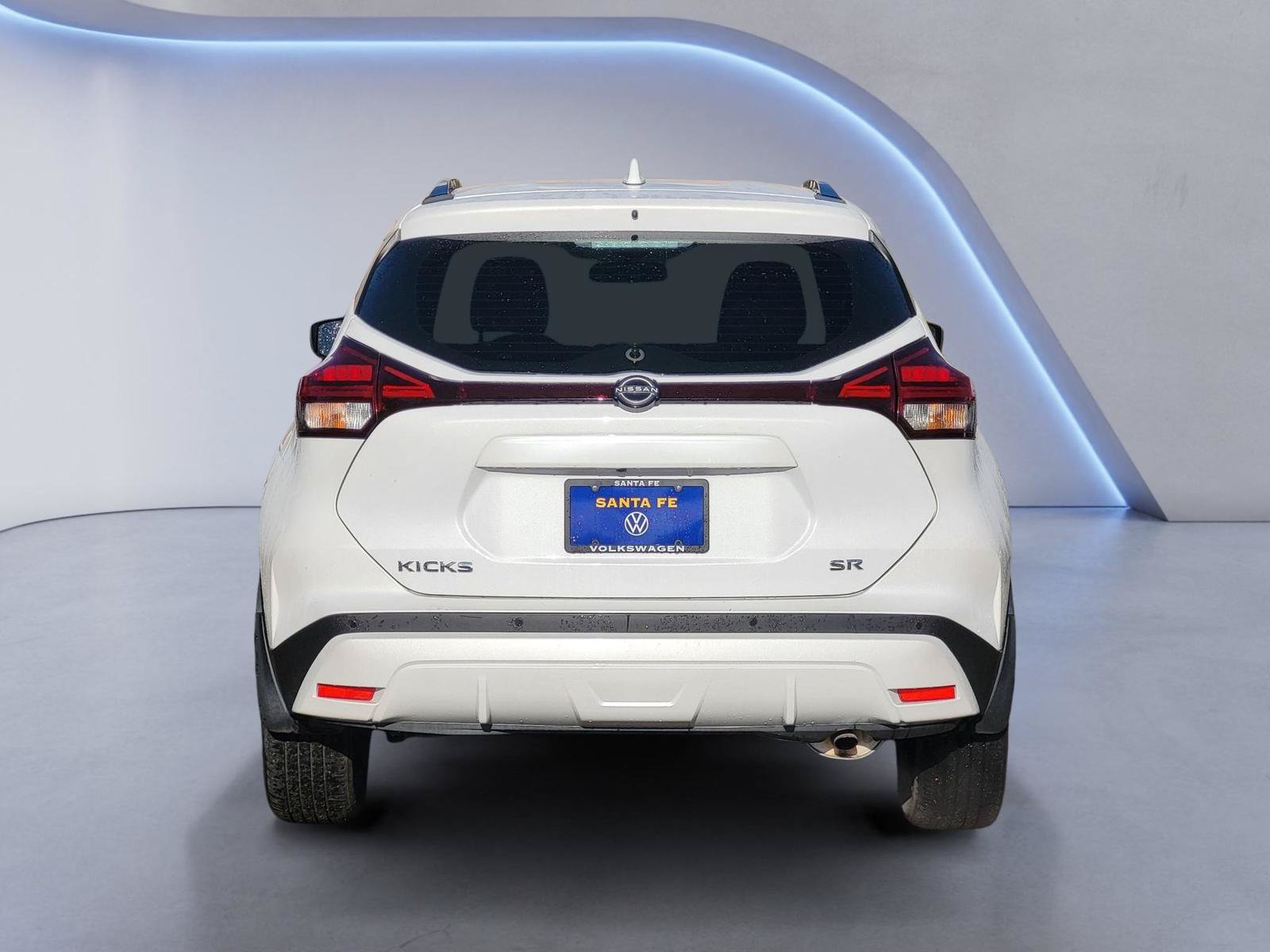 Used 2023 Nissan Kicks SR FWD image 6