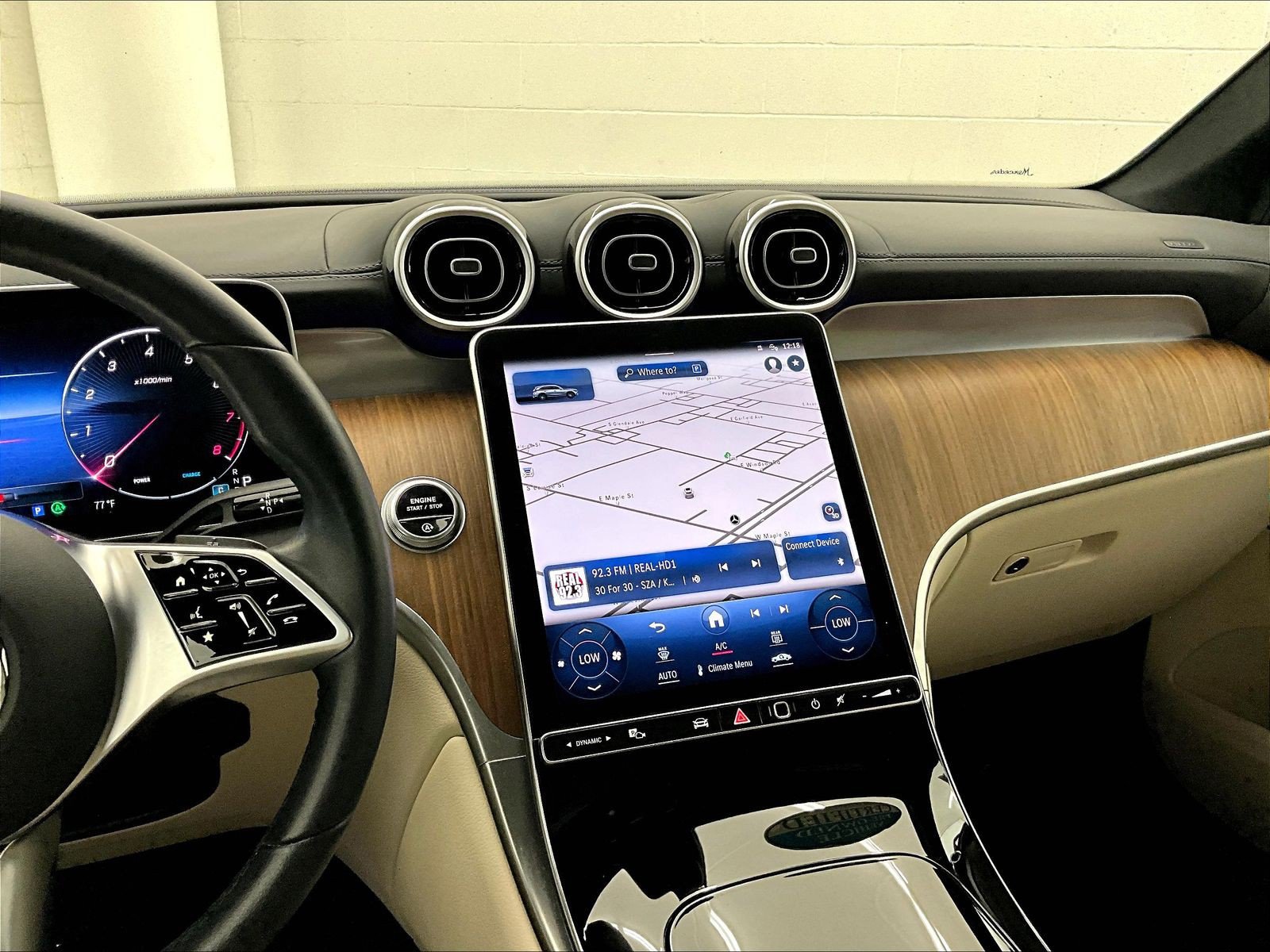 Certified 2024 Mercedes-Benz GLC 300 image 5