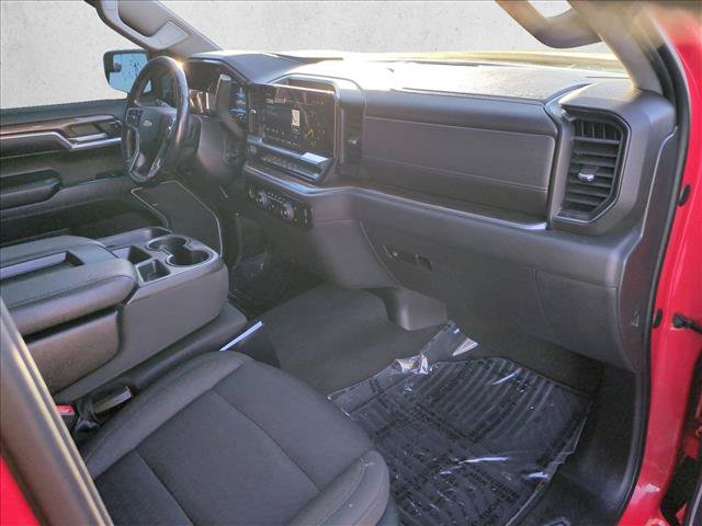 Used 2022 Chevrolet Silverado 1500 LT AWD/4WD image 22
